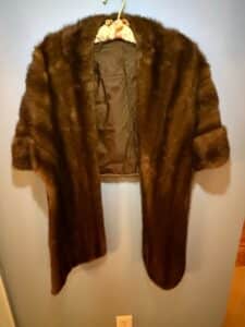 Mink-Stole-with-Saks-Fifth-Avenue-Label