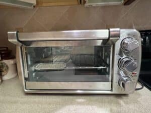 Oster-Compact-Countertop-Oven-with-Air-Fryer