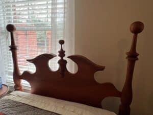 Pair-of-Cherry-Spindle-Four-Poster-Twin-Beds-McMahan-Furniture-Company-Campbellsville-Ky-second-image