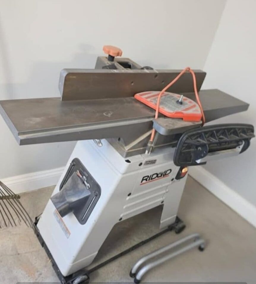 Tellico Lake Tools and Treasures