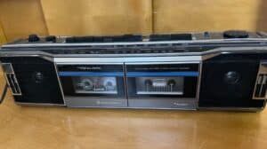 Realistic-SCR-L-Dual-Cassette-Boombox