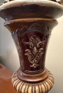Regency-Hill-Regio-Traditional-Urn-Shaped-Table-Lamp-second-image