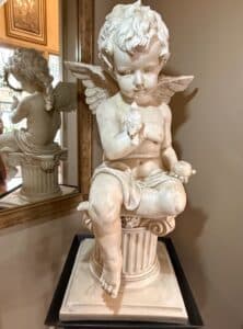 Resin-angel-statue-Theadosia