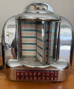 Seeburg-Wall-O-Matic-Jukebox