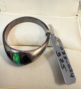 Sterling-Silver-Opal-and-Onyx-Ring