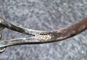 Sterling-Silver-Oval-Black-Onyx-Ring-second-image