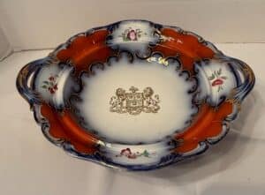 T.-Pearce-Son-Ludgate-Hill-Earthenware-Serving-Dish-with-Crest
