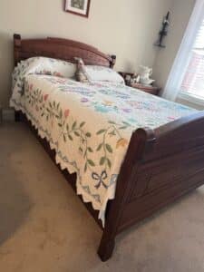 Victorian-Eastlake-Carved-Walnut-Full-Bed