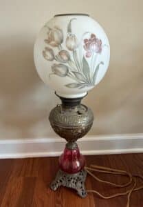 Victorian-Gone-With-the-Wind-Style-Oil-Lamp-with-Floral-Globe