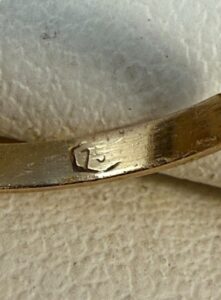 Vintage-Carved-Shell-Cameo-Ring-K-Yellow-Gold-second-image