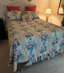 Vintage-Lattice-Headboard-and-Ralph-Lauren-Evelyn-Floral-Comforter-Set-Queen-Size