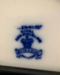 Wood-Sons-Glenwood-Blue-Willow-Pattern-Semi-Porcelain-Bowl-second-image