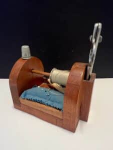 Wooden-Sewing-Box-with-Thimble-Scissors-and-Spool