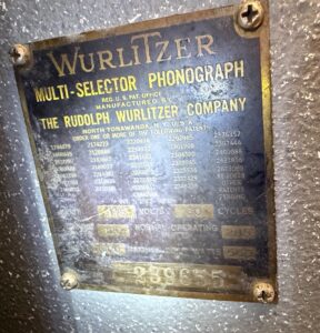 Wurlitzer-Hi-Fidelity-Jukebox-fifth-image