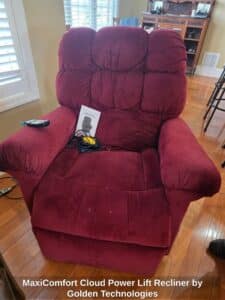 MaxiComfort-Cloud-Power-Lift-Recliner-by-Golden-Technologies