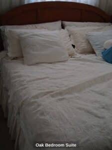 Oak-Bedroom-Suite
