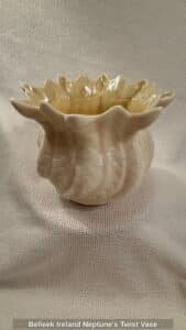 Belleek-Ireland-Neptunes-Twist-Vase-1