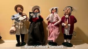 Byers-Choice-Carolers