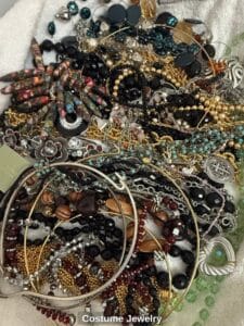 Costume-Jewelry