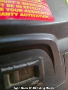 John-Deere-D-Riding-Mower-fourth-image