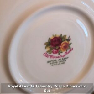 Royal-Albert-Old-Country-Roses-Dinnerware-Set-second-image