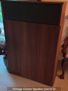 Vintage-Corner-Speaker-set-of-