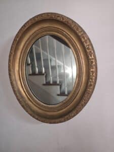 Gilt-Oval-Mirror-Style