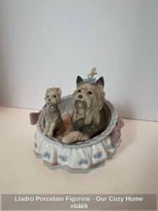 Lladro-Porcelain-Figurine-Our-Cozy-Home-1-1