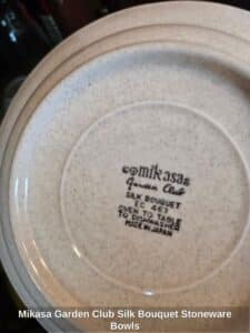 Mikasa-Garden-Club-Silk-Bouquet-Stoneware-Bowls-second-image