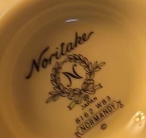 Noritake-Normandy-Pattern-China-Set-second-image