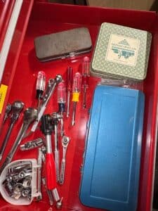 Assorted-Socket-Wrenches-second-image
