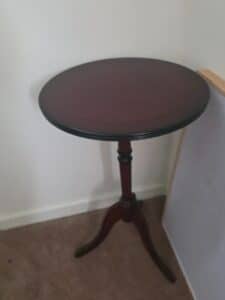 Bombay-Company-Pedestal-Table-1