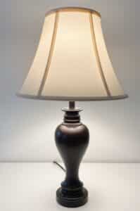 Traditional-Dark-Wood-Urn-Table-Lamp-Style