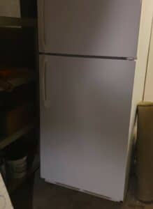 White-Frigidaire-Top-Freezer-Refrigerator