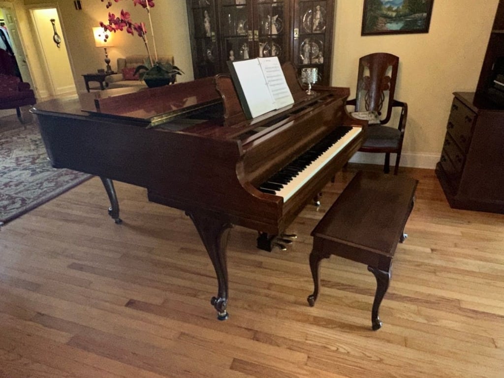 Catchy in Clinton Sale #2 Blue Moon Estate Sale