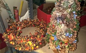 Assorted-Holiday-Decor-second-image