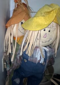 Decorative-Scarecrow-Figures