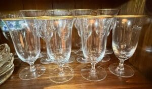 Gold-Rimmed-Crystal-Wine-Glasses-Tiffin-Franciscan-Style