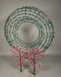 Large-Outdoor-Christmas-Light-Display-Sphere