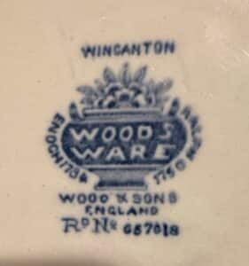 Wood-Sons-Wincanton-Covered-Vegetable-Dish-third-image
