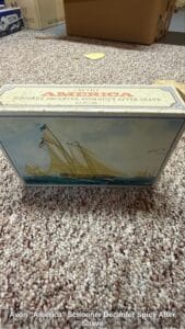 Avon-America-Schooner-Decanter-Spicy-After-Shave