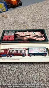 Bob-Hales-Stupendous-Swine-Worlds-Fastest-Pigs-Limited-Edition-Collectible-Set
