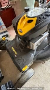 Brute-Self-Propelled-Lawn-Mower-second-image