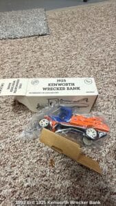Ertl-Kenworth-Wrecker-Bank-second-image