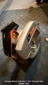 Vintage-Black-Decker-or-Circular-Saw-Model