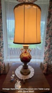 Vintage-Hand-Painted-Porcelain-Urn-Table-Lamp-with-Floral-Motif