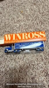Winross-HersheyPark-th-Anniversary-Die-Cast-Truck