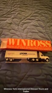 Winross-York-International-Diecast-Truck-and-Trailer