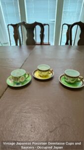 Vintage-Japanese-Porcelain-Demitasse-Cups-and-Saucers-Occupied-Japan