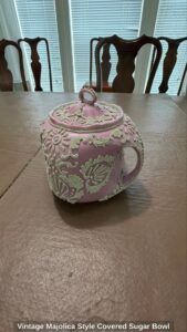 Vintage-Majolica-Style-Covered-Sugar-Bowl-second-image